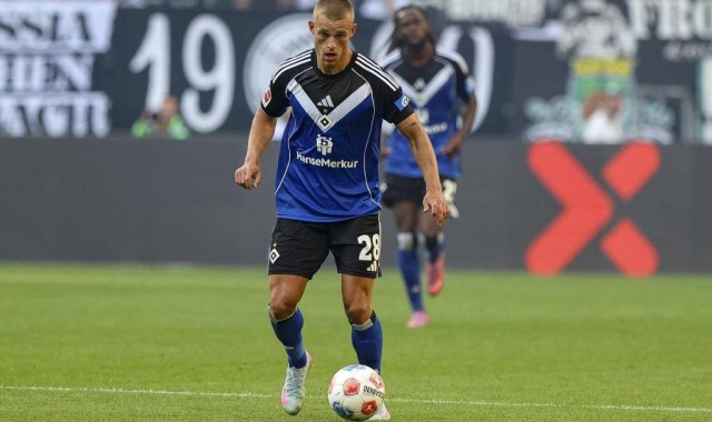 洛孔加加盟汉堡：从枪手到德甲的全新挑战与机会