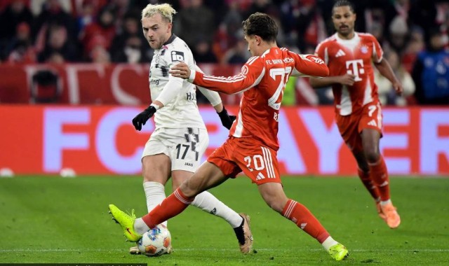 拜仁边锋双雄：奥利塞与迪亚斯的完美结合重塑德甲格局