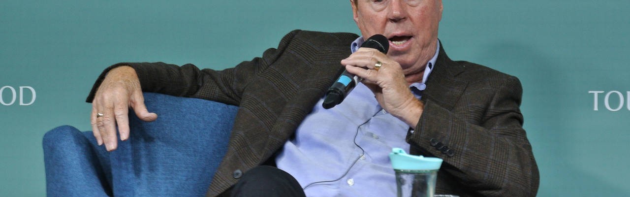 老雷谈澳波：列维吸取了曼联的教训，滕哈赫赢杯赛最终留任的后果