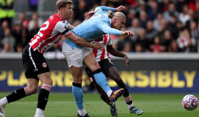 哈兰德一剑封喉，领跑射手榜！多纳鲁马神扑救主，曼城1-0小蜜蜂