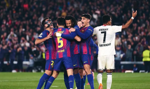 欧冠惊天逆转！巴萨后卫梅开二度创造历史，西甲卫冕冠军豪取四连胜