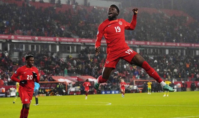 德甲最昂贵阵容揭晓！11人名单中仅两人非拜仁队员，冠军争夺成疑？