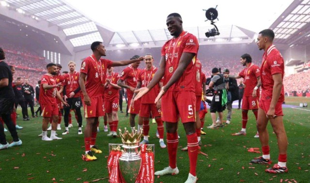 7000万欧豪赌！拜仁疯抢利物浦大腿，克洛普这次真要放人