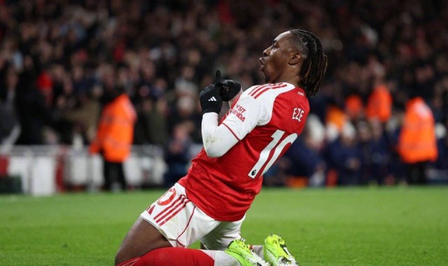 帽子戏法对决独造五球！埃泽与奥利塞周中欧冠重逢 上演水晶宫德比大战