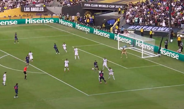 大巴黎遭遇惊天冷门！南美解放者杯冠军爆冷击败欧冠冠军