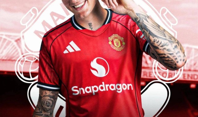 第3次截胡纽卡！曼联8500万欧签下德甲中锋 夏窗砸22亿组新三叉戟