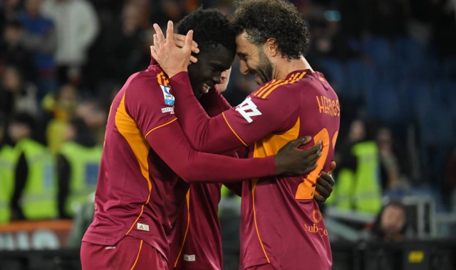 意甲惊天逆转！萨索洛2-1力克卡利亚里，皮纳蒙蒂绝杀救主，保级路现曙光！