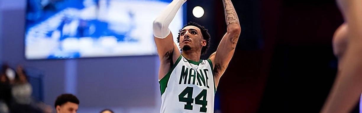 西甲豪门巴塞罗那对自由球员诺里斯表现出浓厚兴趣