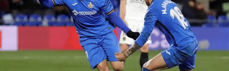 欧冠生死战：曼城主场背水一战，皇马稳守晋级先机