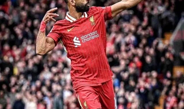 两亿新援压阵！利物浦季前赛战衰落米兰，草皮质量引关注？