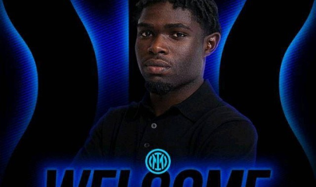 国米凌晨官宣国青新星加盟，范佩西欧冠失银靴遭嘲笑