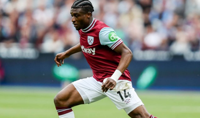 铁锤帮核心库杜斯引爆转会市场！切尔西携桑切斯加入谈判！