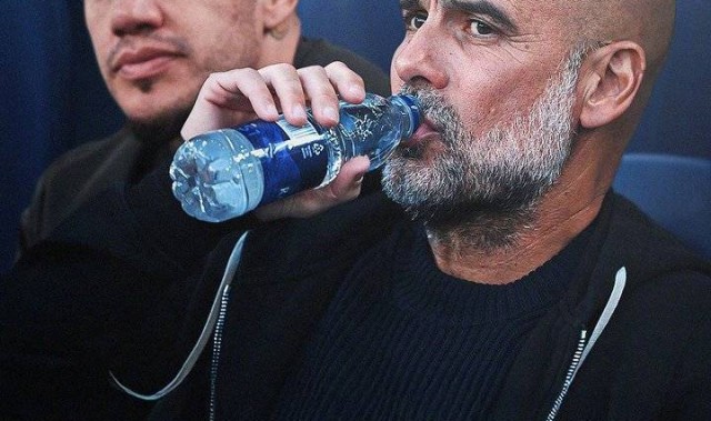 詹俊：热刺夏窗最强引援，主教练弗兰克！曼城要考虑引进多纳鲁马