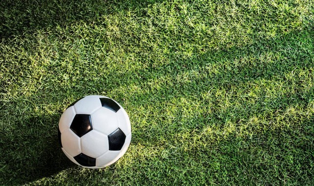 古比斯遭欧冠逆转后士气低迷，哈卡客场表现不俗