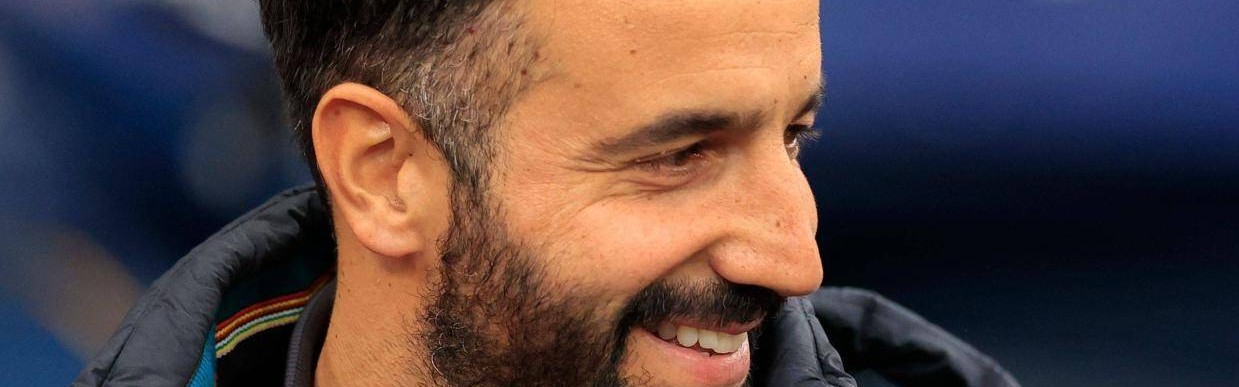 若阿莫林难顶压力辞职，曼联竟难寻合适接班人？老好人也许是答案