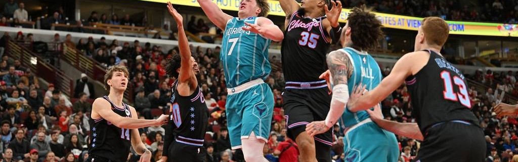 布里奇斯26+14武切维奇28+7+8 黄蜂胜公牛